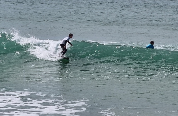 Surfing 27042025